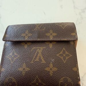Louis Vuitton Brown Monogram Card Holder